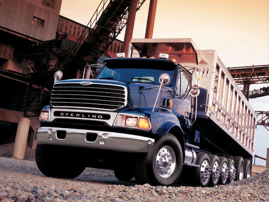  Sterling L-Line Set Back Dump Truck 2000 года  (фото 3 из 8)